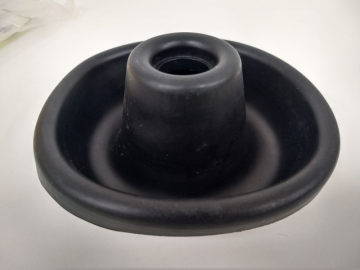Guarda pó da alavanca do câmbio (inferior) - Scania T113 (R-846). <BR><a href='ver_produto?Cod=410#titulo' class='btn btn-theme'>ver</a>