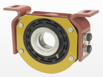 com regulagem para ajuste de comprimento e ângulo do eixo cardan, rolamento Ø interno 45 mm,
com bico graxeiro e pista defletora e de vedação do retentor. <BR><a href='ver_produto?Cod=458#titulo' class='btn btn-theme'>ver</a>