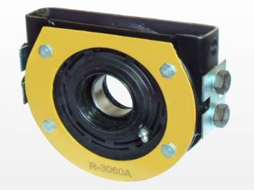 com regulagem de altura e refil com rolamento Ø interno 40 mm, com bico graxeiro, parafusos e travas.
 <BR><a href='ver_produto?Cod=471#titulo' class='btn btn-theme'>ver</a>